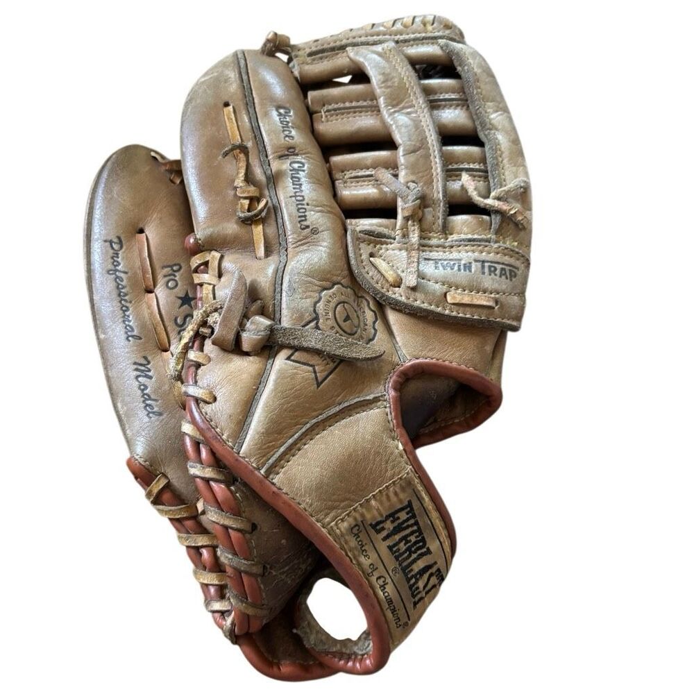 Everlast Twin Trap Tufflon Thumb Model 520-R 12” Baseball Glove